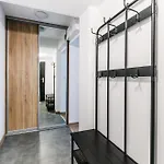 Apartment Beutiful Pearl In Tenement House In Center