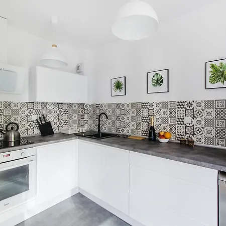 Beutiful Pearl In Tenement House In Center * Wrocław