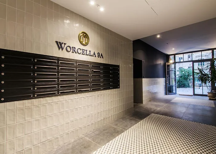 Apartment Beutiful Pearl In Tenement House In Center *