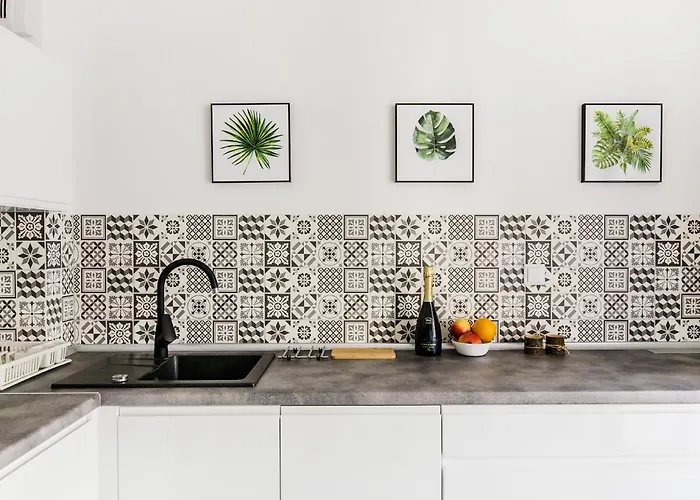 Beutiful Pearl In Tenement House In Center Wroclaw